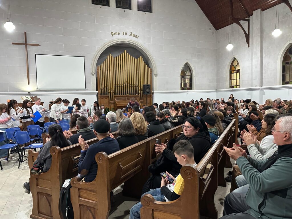 Gran convocatoria en encuentro coral y orquestal de infanto-juveniles
