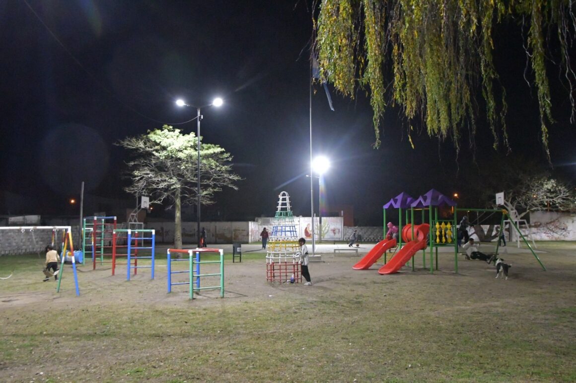 “Quiero a Mi Plaza” presenta obras de puesta en valor de Plazoleta Don Lucas