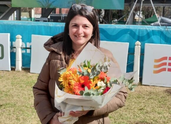 Tras su paso por el Imusca: Merecido reconocimiento a la veterinaria Inés Carusillo en ExpoVenado 2025