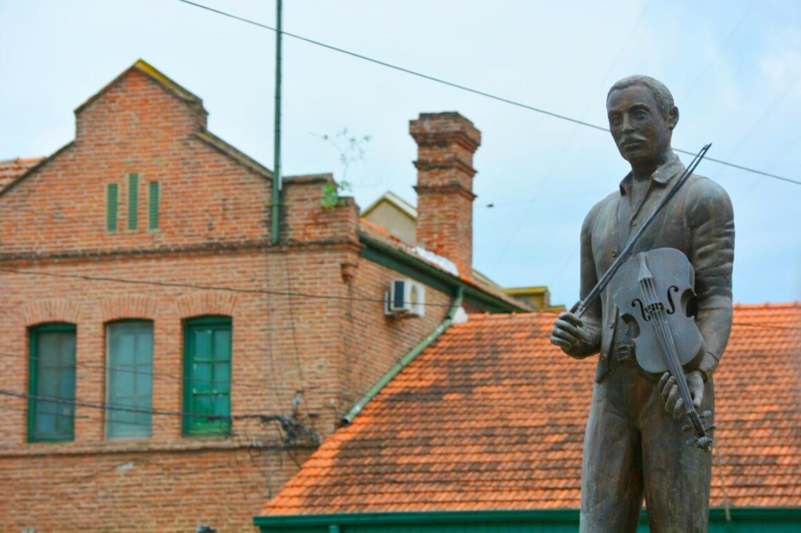Programa de actividades para homenajear a Cayetano Silva a 157 años de su natalicio