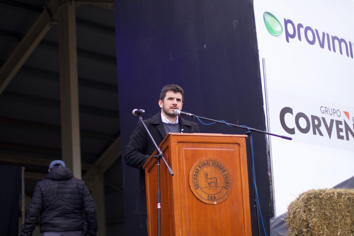 Mensaje del intendente en la apertura de ExpoVenado 2025: “Educación, trabajo y producción deben ir de la mano”