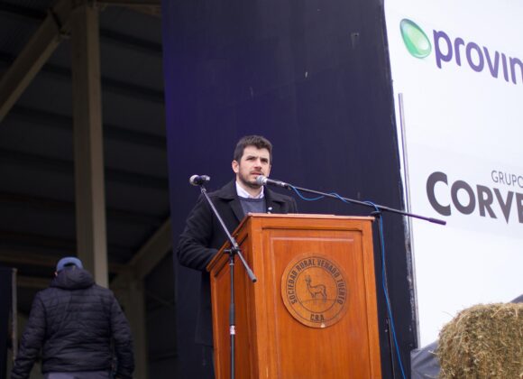 Mensaje del intendente en la apertura de ExpoVenado 2025: “Educación, trabajo y producción deben ir de la mano”