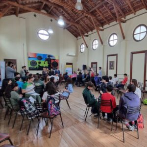 Sesión final de “Concejales por un Día” 2025 en el recinto legislativo de la ciudad