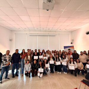 Articulación público privada: Chiarella y Vicente se sumaron a la entrega de diplomas del curso “Mujeres Protagonistas”
