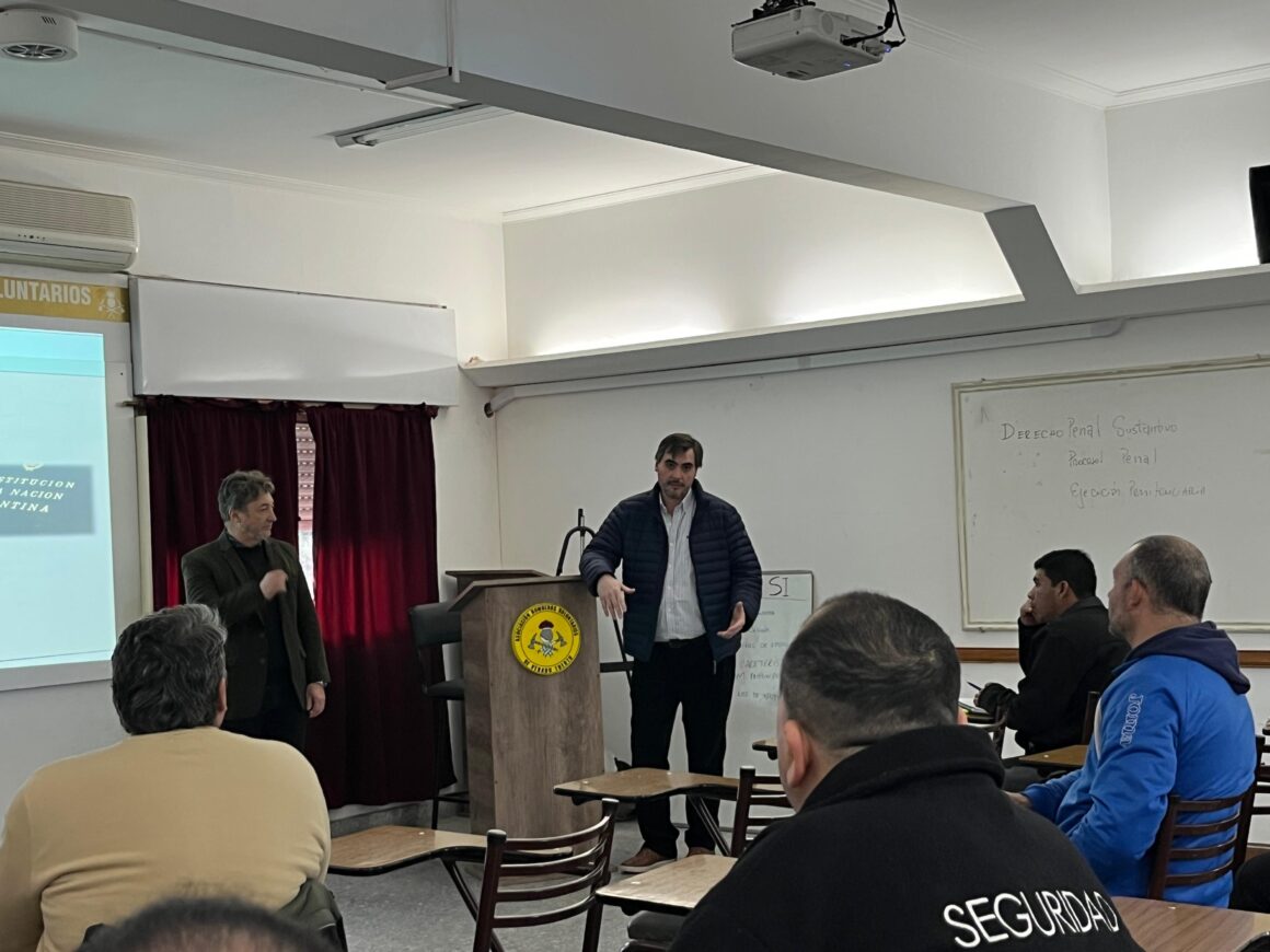 Marco Jurídico-Legal: continúa la capacitación a Futuros Controladores de Admisión y Permanencia en Eventos