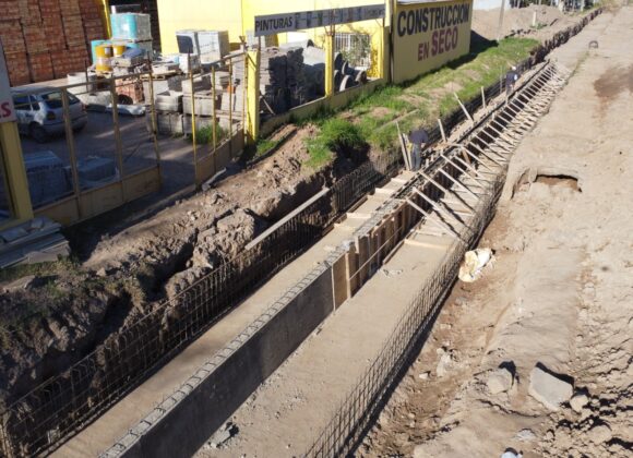 Notorio avance en la ejecución del Emisario de calle Dimmer