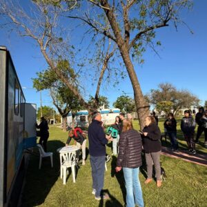 Más de 100 vacunas y 24 cirugías es el balance del “Orejas Verdes” en el barrio San Vicente Más de 100 vacunas y 24 cirugías es el balance del “Orejas Verdes” en el barrio San Vicente