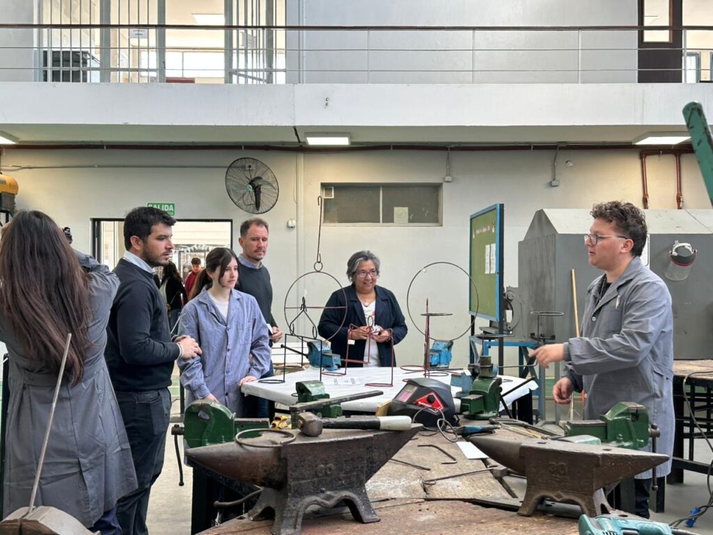 Apoyo del Intendente Chiarella a «El Industrial» y a su Muestra Anual Activa 2025