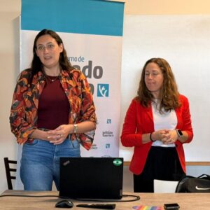 Entrega de certificados de la capacitación a emprendedores «Cómo Vender Más» Entrega de certificados de la capacitación a emprendedores «Cómo Vender Más»