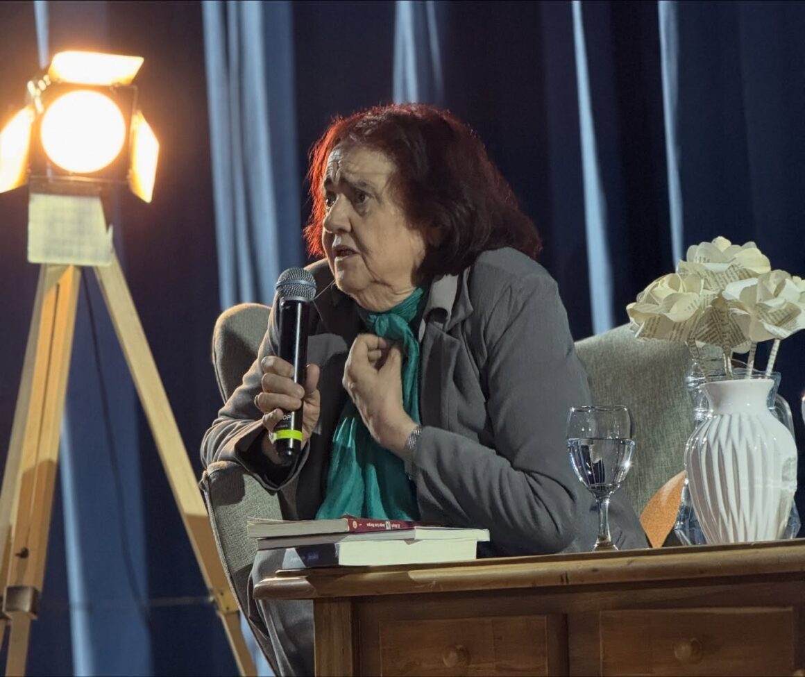 Chiqui González trajo a Venado Tuerto su experiencia creativa, plasmada en el documental “La Sociedad del Afecto”