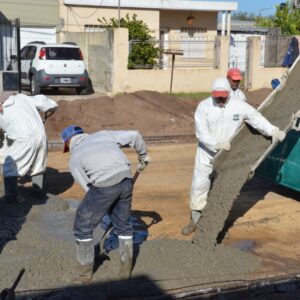 Obras que no se detienen: el barrio San José obrero cuenta con una nueva cuadra de pavimento Obras que no se detienen: el barrio San José obrero cuenta con una nueva cuadra de pavimento