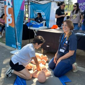 Un Paseo de Salud con dispositivos e información en el “Venite al Parque” dominical Un Paseo de Salud con dispositivos e información en el “Venite al Parque” dominical