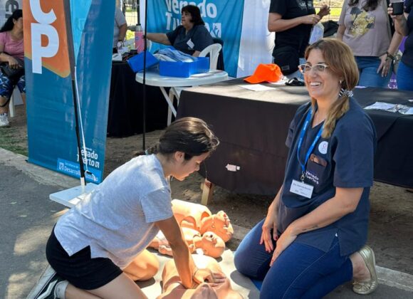 Un Paseo de Salud con dispositivos e información en el “Venite al Parque” dominical