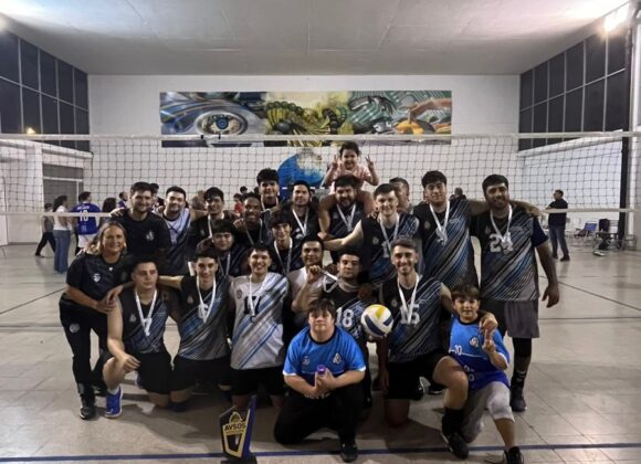Liga Avsos: el equipo municipal de vóley masculino alcanza la gloria del subcampeonato
