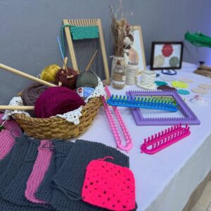 Talleristas municipales de crochet, telar y soft mostraron sus trabajos como cierre del 2025