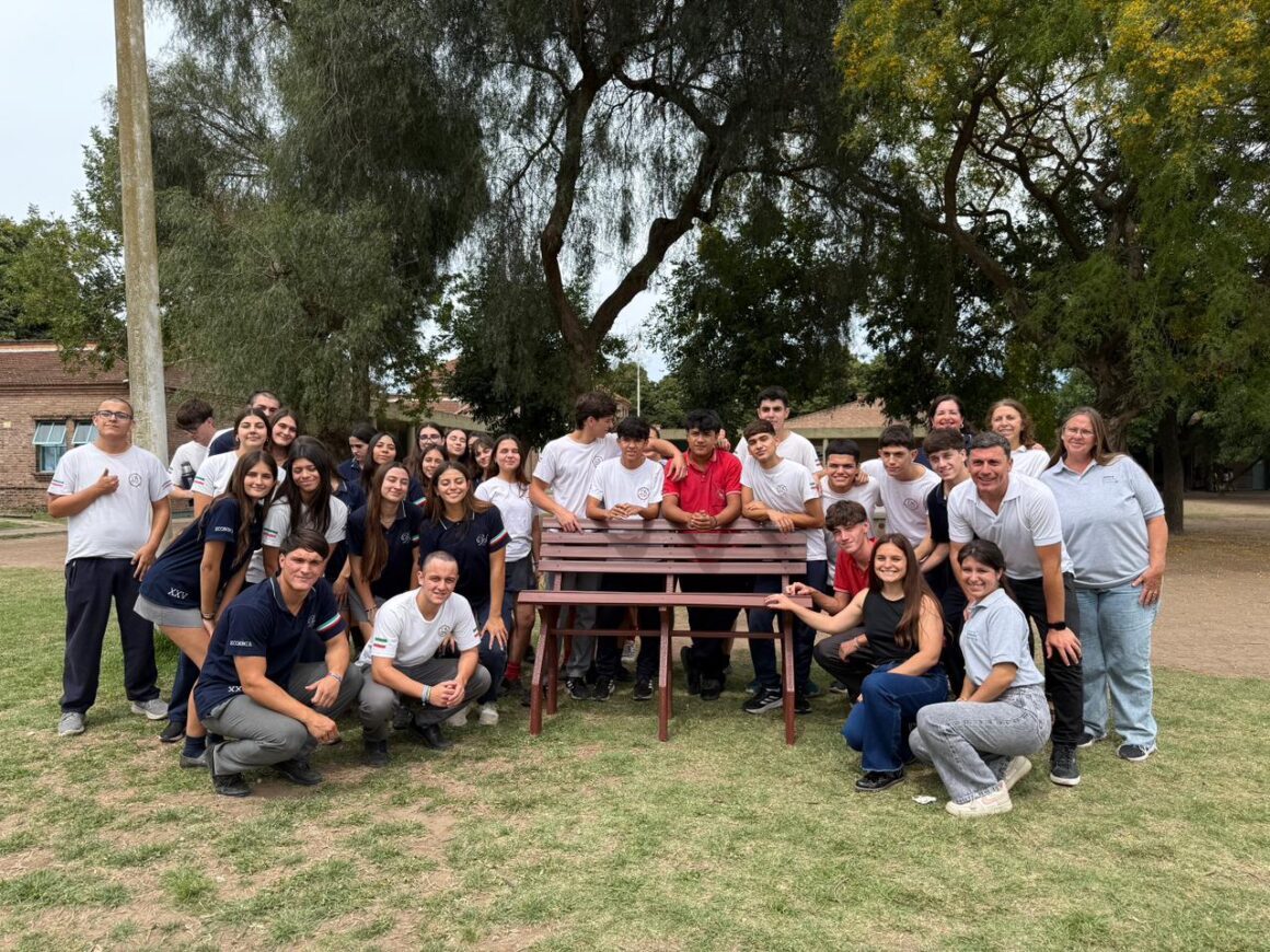 “Reciclar Venado”: la Escuela Dante Alighieri recibió el premio “Primavera Verde 2025”