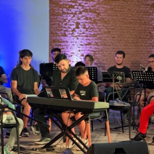 La Escuela de Música Cayetano Alberto Silva realizó su entrega anual de certificados La Escuela de Música Cayetano Alberto Silva realizó su entrega anual de certificados