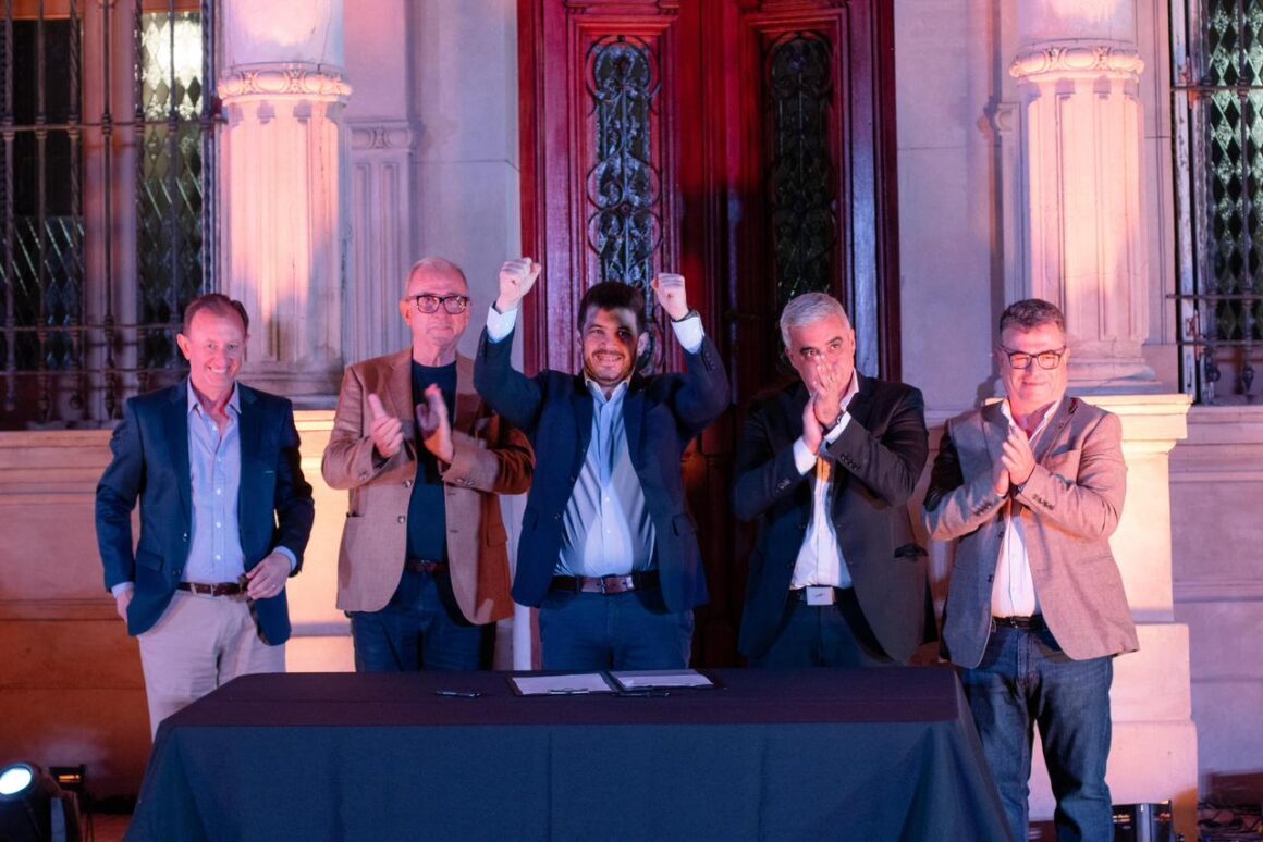 Venado hace historia: Ingeniería Agronómica de la UNR ya es una realidad