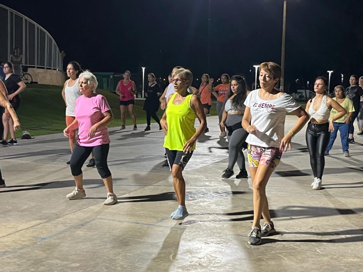 Verano en Venado: comienza una nueva temporada de “Venite a Bailar” en la plaza De la Democracia