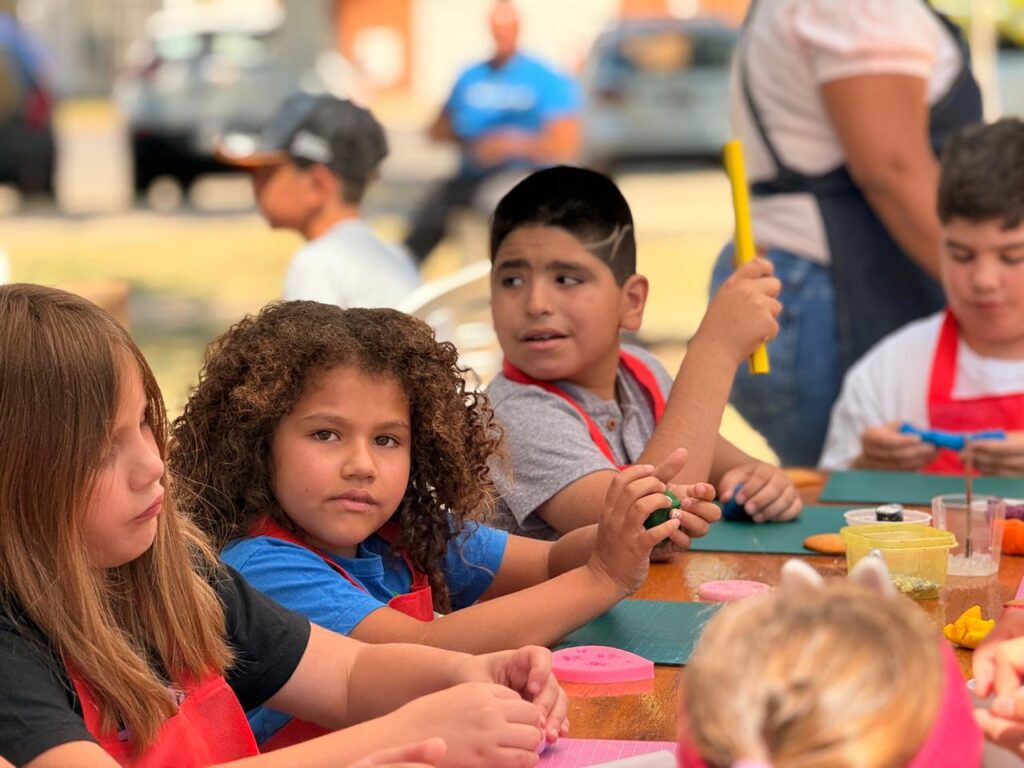 “Venite al Parque” presentó un Taller para Cocineritos, stand de ALCO y sus propuestas tradicionales