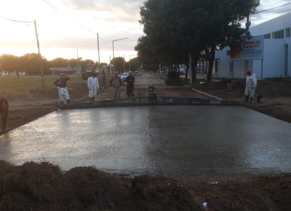Avanzan obras en calles circundantes al nuevo edificio de la Escuela 238