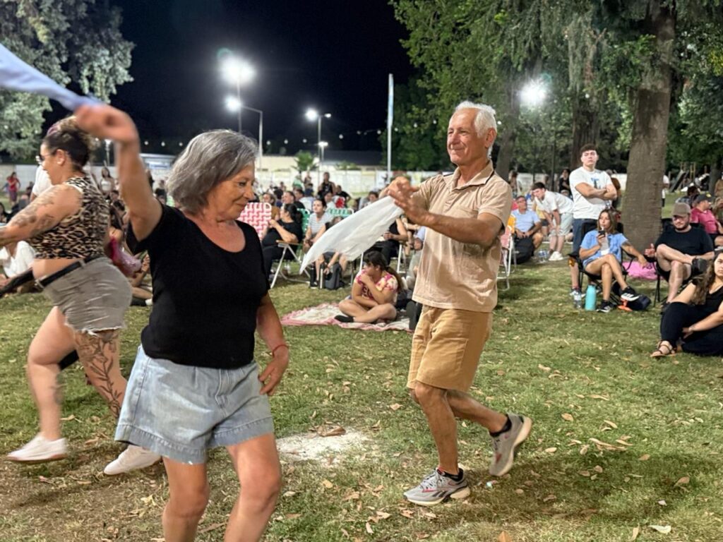 Verano en Venado: los vecinos le volvieron a dar el sí a la música folklórica en “Nuestros Patios Susurran”