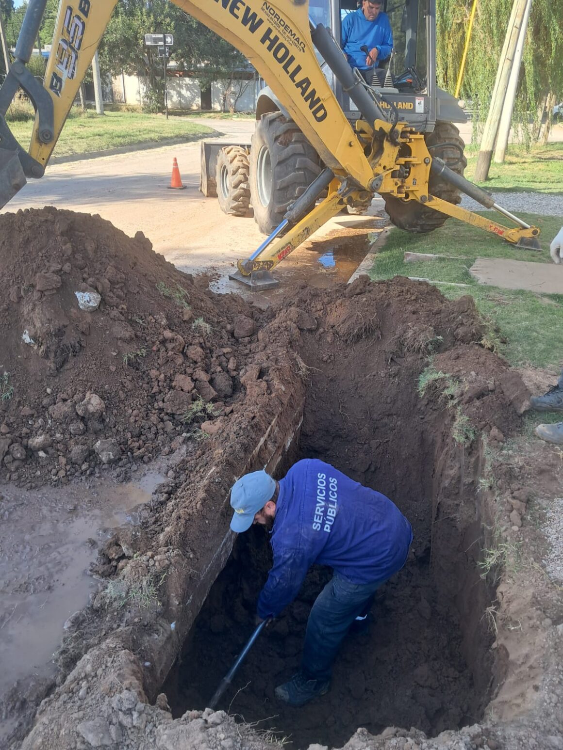 Construcción de sumideros y trazado de cunetas, entre las tareas de la división Desagües