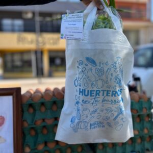 Producción local sin intermediarios: presentación 2026 de “Huerteros en tu Barrio” en plaza Italia Producción local sin intermediarios: presentación 2026 de “Huerteros en tu Barrio” en plaza Italia