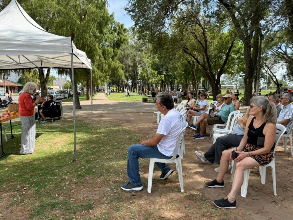 El “Venite al Parque” ofreció una capacitación huertera para la temporada otoño/invierno