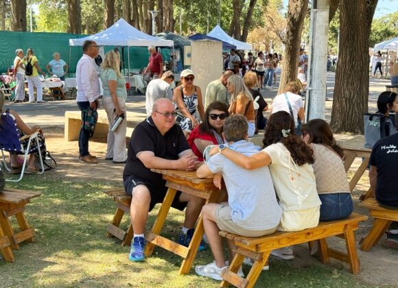 Yoga deportivo y Taller para niños en el “Venite al Parque” del próximo domingo