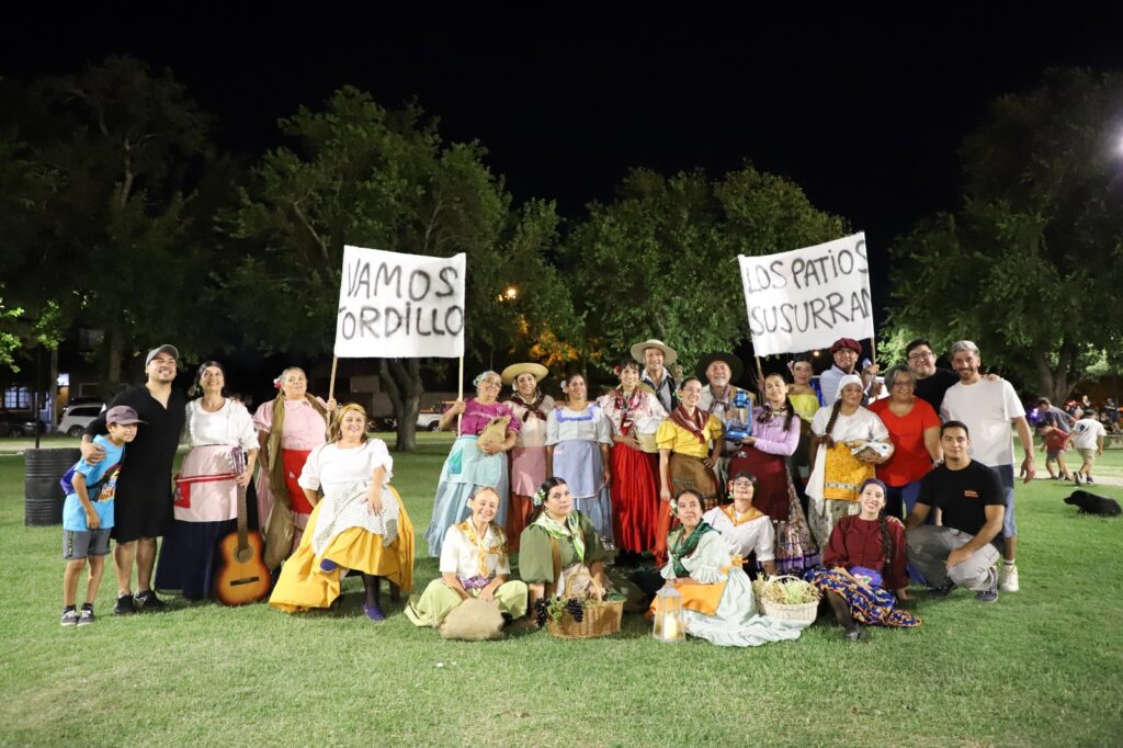 Verano en Venado: Plaza España se llenó de folklore y público en la última edición de la temporada de “Nuestros Patios Susurran”