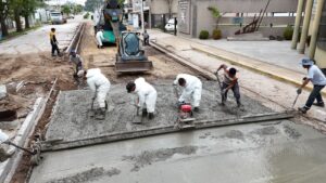 El Gobierno Municipal continúa con su Plan de Obra de Pavimento y mantenimiento de calles