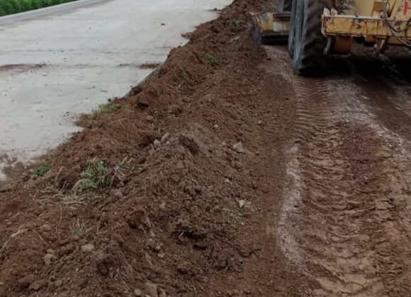 Movimiento de suelo para pavimento hormigón en tramo de calle Saavedra