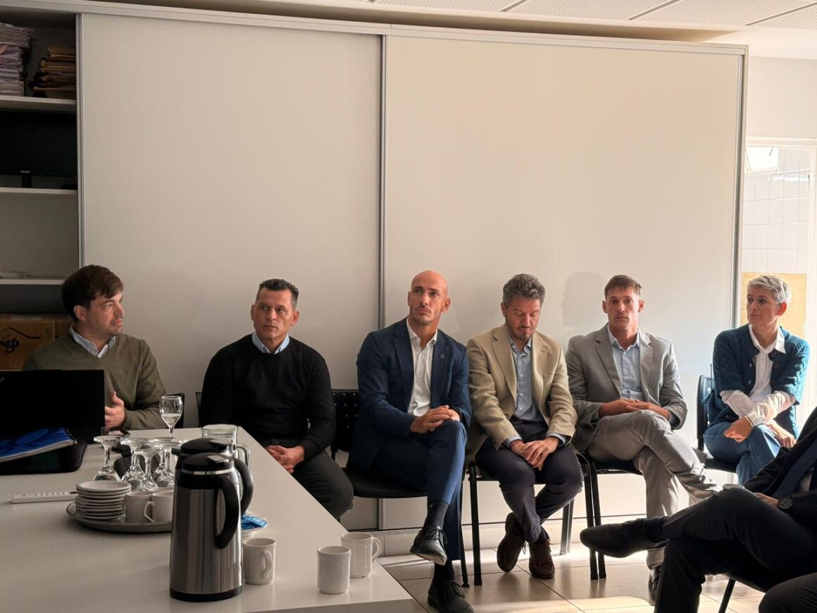 Venado Tuerto fortalece su política de seguridad con mayor control y presencia en la calle Venado Tuerto fortalece su política de seguridad con mayor control y presencia en la calle