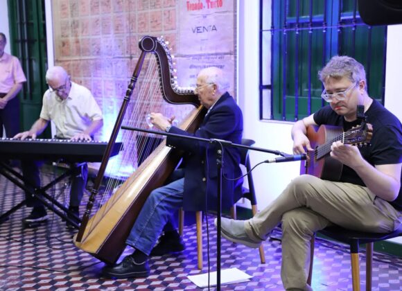 Melodías y Emociones en una tarde inolvidable con Chilin Morelli y Lorenzo Paris en el Museo