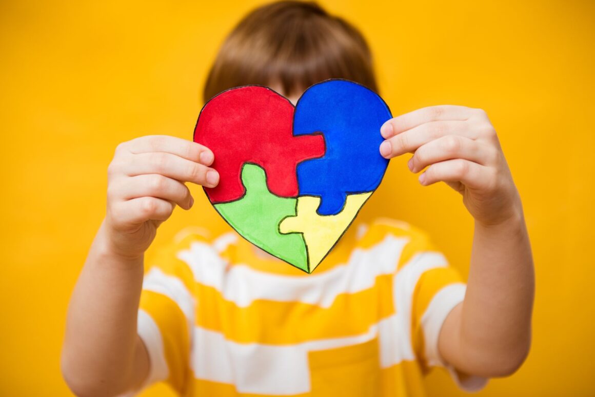 Mes de la Visibilización Autista: charla sobre “Autismo y Educación” en el IES Nº7