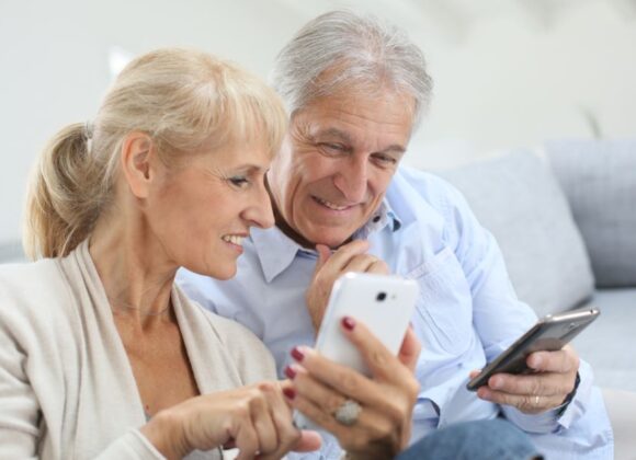 Inclusión digital: inscripción abierta para el Taller de Uso del Celular para personas mayores