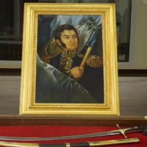 Presentan libro sobre el Sable Corvo del General San Martín en la Casa del Bicentenario