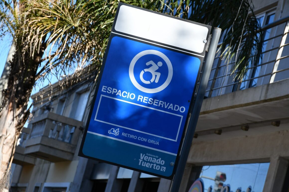 Venado Tuerto renueva el sistema de traslado para personas con discapacidad con un modelo sin cupos y digital Venado Tuerto renueva el sistema de traslado para personas con discapacidad con un modelo sin cupos y digital