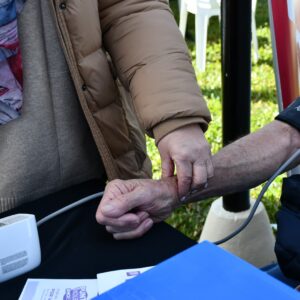 Controles y actividad física: la renovada plaza San Martín fue escenario de distintas propuestas saludables