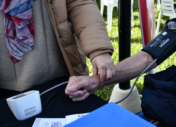 Controles y actividad física: la renovada plaza San Martín fue escenario de distintas propuestas saludables