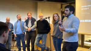 Estudiantes avanzados se acercan al mundo laboral del Sector It a través de una propuesta de formación de la Mesa Tecnológica