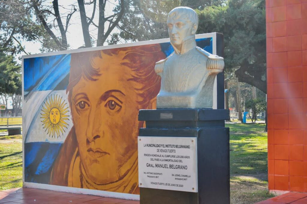 Día de la Bandera con Acto oficial en el Parque Municipal General Belgrano Día de la Bandera con Acto oficial en el Parque Municipal General Belgrano