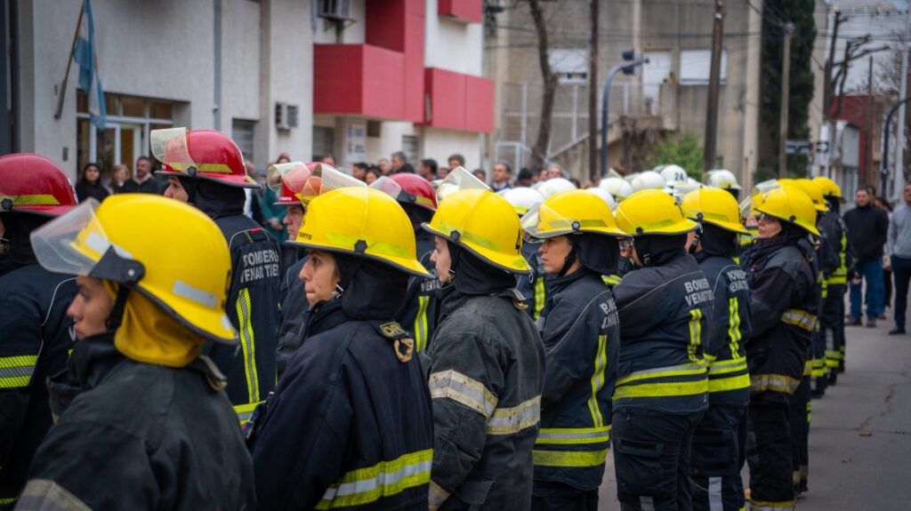 Día del Bombero Voluntario. el intendente Chiarella anunció el inicio de la etapa 2 del Centro de Entrenamiento