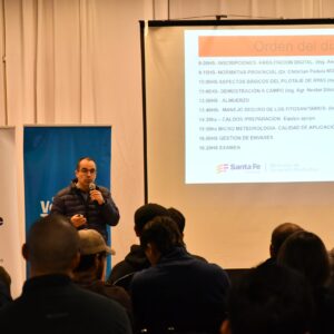 Jornada de capacitación integral para Operarios y Operadores de Drones Jornada de capacitación integral para Operarios y Operadores de Drones