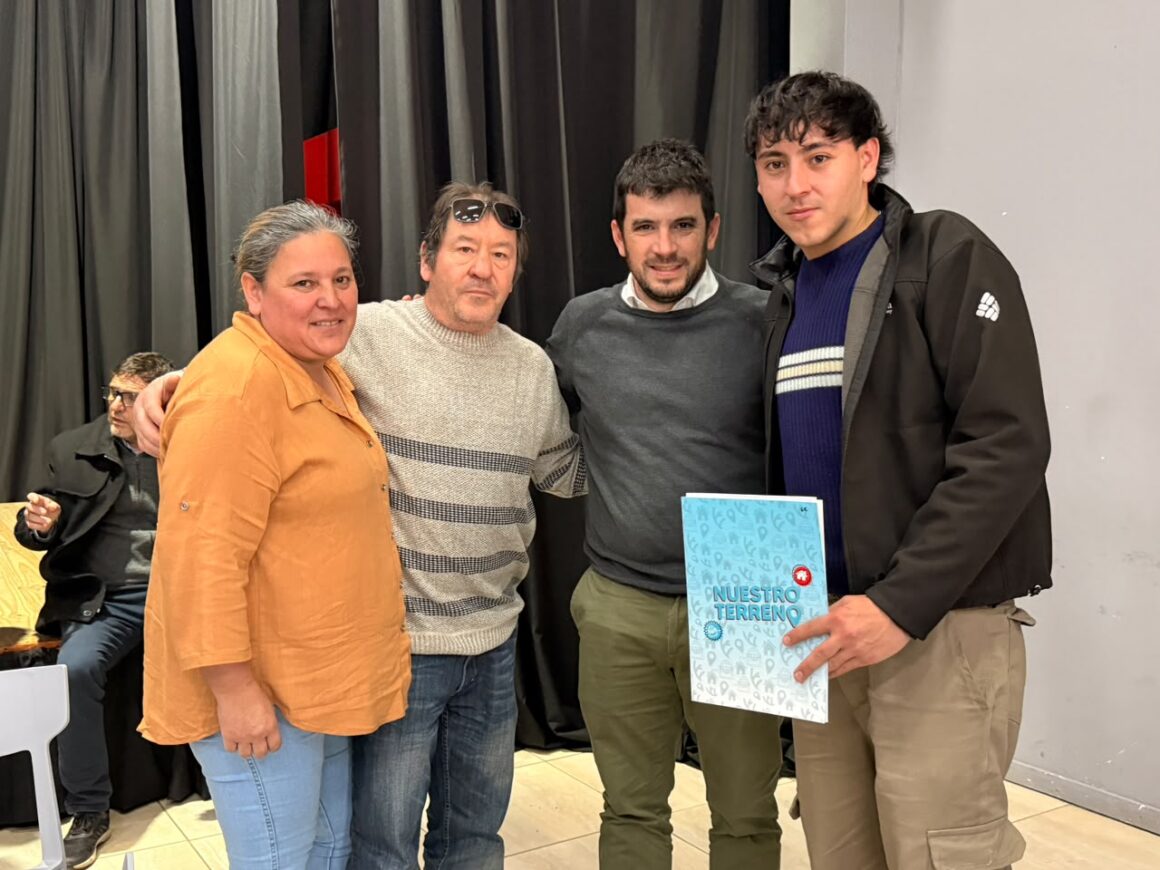 Sesenta beneficiarios suscribieron sus boletos en el marco del programa Nuestro Terreno 5