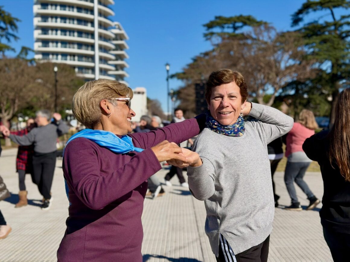 Venado Tuerto se prepara para celebrar el 9 de Julio con los ensayos de la danza folclórica patria Venado Tuerto se prepara para celebrar el 9 de Julio con los ensayos de la danza folclórica patria