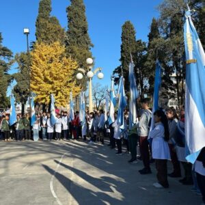 Acto de Promesa de Lealtad a la Bandera en el Parque Municipal Acto de Promesa de Lealtad a la Bandera en el Parque Municipal