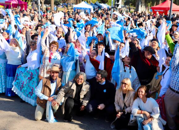 Una multitud acompañó las celebraciones por el 9 de Julio en Venado Tuerto