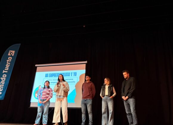 Capacitan en desarrollo personal y liderazgo para fortalecer un emprendimiento